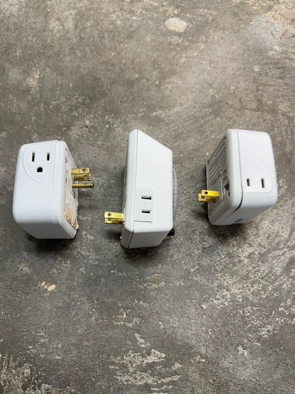 Lot 5 Intermatic Utilitech Plug In Outlet Timers Tested Indoor Outdoor - Picture 8 of 9